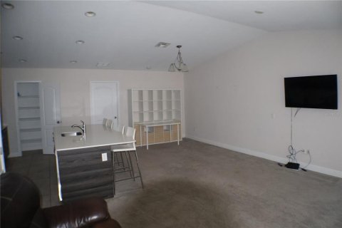 Adosado en venta en Haines City, Florida, 2 dormitorios, 136.01 m2 № 1876267 - foto 9