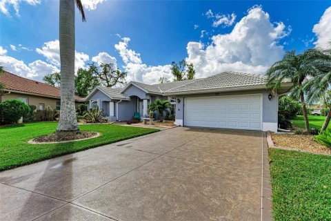 House in Venice, Florida 3 bedrooms, 200.3 sq.m. № 2272739 - photo 3