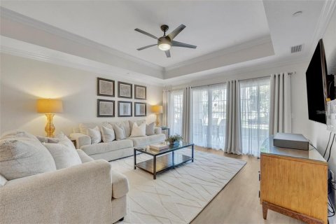 Condo in Four Corners, Florida, 3 bedrooms № 2203392 - photo 13