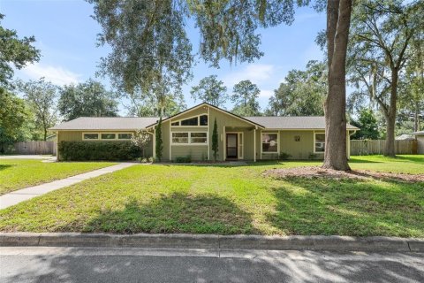 Villa ou maison à Gainesville, Floride 3 chambres, 154.03 m2 № 2324592