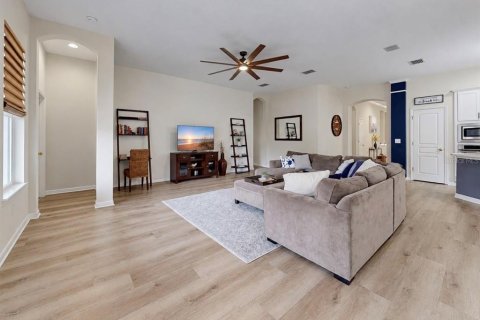 Villa ou maison à vendre à Apollo Beach, Floride: 4 chambres, 294.22 m2 № 2416863 - photo 15