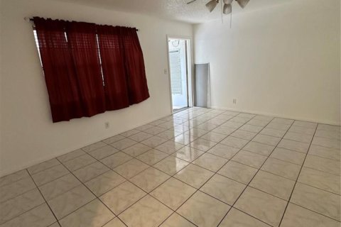 Condominio en venta en Dania Beach, Florida, 1 dormitorio, 60.85 m2 № 2193341 - foto 2