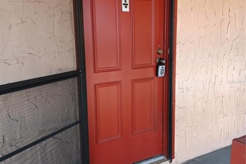 Condominio en venta en Orlando, Florida, 1 dormitorio, 62.43 m2 № 1324868 - foto 4
