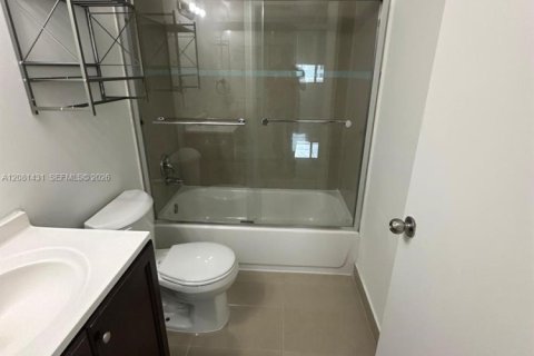 Copropriété à louer à Miami, Floride: 2 chambres, 78.78 m2 № 2343576 - photo 15