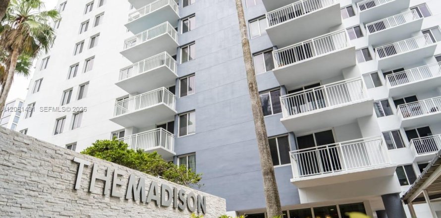 Condo à Miami, Floride, 2 chambres № 2343576