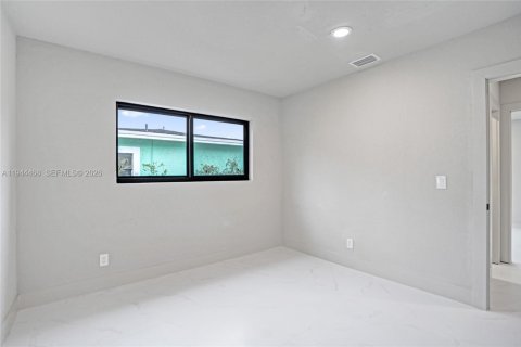 Купить виллу или дом в Форт-Лодердейл, Флорида 5 спален, 160.44м2, № 2002230 - фото 30