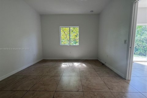 Condo in Homestead, Florida, 3 bedrooms  № 1888791 - photo 10