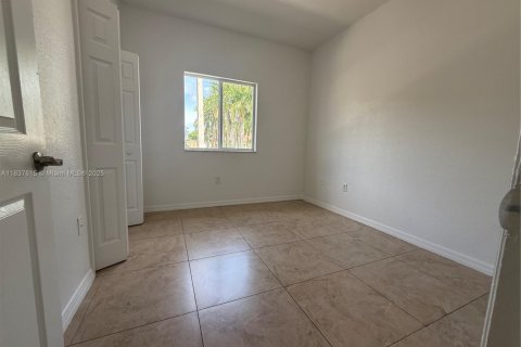 Condo in Homestead, Florida, 3 bedrooms  № 1888791 - photo 5