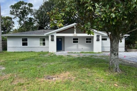 Casa en venta en Orlando, Florida, 4 dormitorios, 155.61 m2 № 1917660 - foto 1
