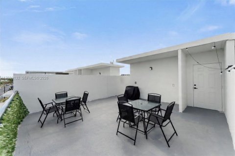 Touwnhouse à vendre à Homestead, Floride: 4 chambres, 129.88 m2 № 2241978 - photo 13