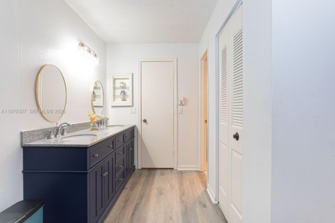 Купить кондоминиум в Делрей-Бич, Флорида 2 спальни, 106.65м2, № 2045949 - фото 13