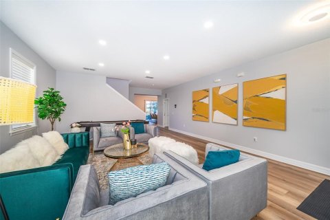 Villa ou maison à vendre à Davenport, Floride: 6 chambres, 324.41 m2 № 1544698 - photo 5