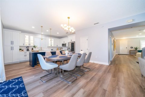 Villa ou maison à vendre à Davenport, Floride: 6 chambres, 324.41 m2 № 1544698 - photo 13