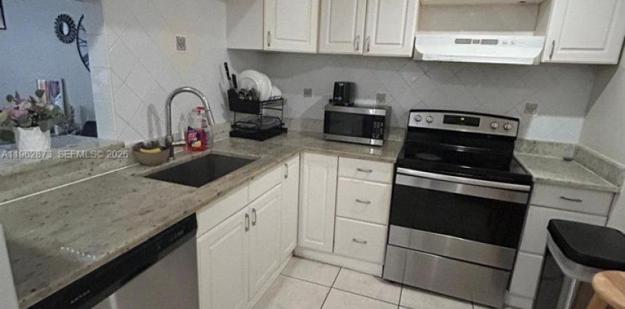 Condo à Deerfield Beach, Floride, 2 chambres  № 2031642