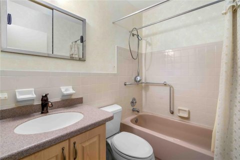 Condo in Clearwater, Florida, 2 bedrooms № 2143408 - photo 21