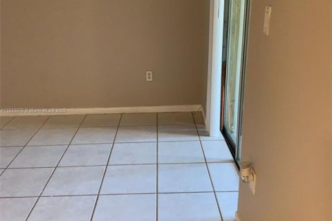 Appartement à louer à Coral Springs, Floride: 2 chambres, 81.75 m2 № 1830699 - photo 15