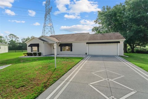 House in The Villages, Florida 2 bedrooms, 114.46 sq.m. № 1775033 - photo 4