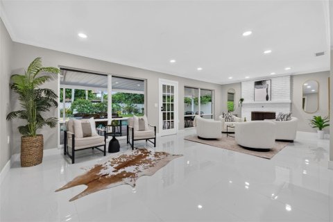 Villa ou maison à vendre à Saint Petersburg, Floride: 4 chambres, 241.36 m2 № 2296716 - photo 18