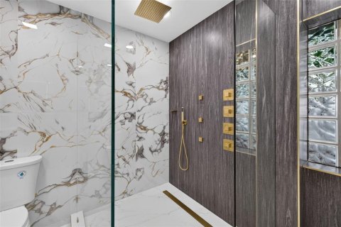 Villa ou maison à vendre à Saint Petersburg, Floride: 4 chambres, 241.36 m2 № 2296716 - photo 28