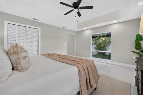 Villa ou maison à vendre à Saint Petersburg, Floride: 4 chambres, 241.36 m2 № 2296716 - photo 24