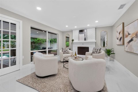 Villa ou maison à vendre à Saint Petersburg, Floride: 4 chambres, 241.36 m2 № 2296716 - photo 19