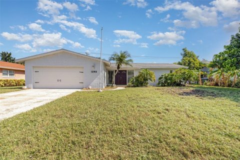 House in Rockledge, Florida 4 bedrooms, 164.99 sq.m. № 1875756 - photo 1