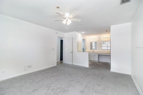 House in Rockledge, Florida 4 bedrooms, 164.99 sq.m. № 1875756 - photo 10