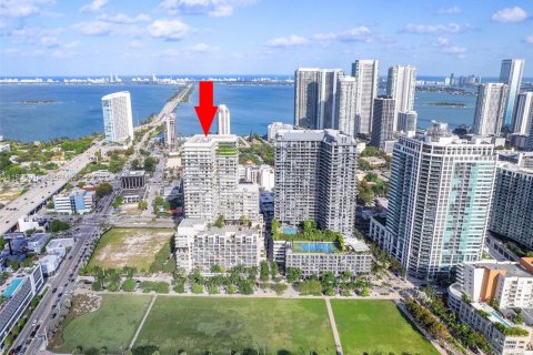 Condominio en Miami, Florida, 2 dormitorios № 2089317