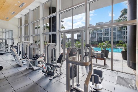 Condo in Miami, Florida, 2 bedrooms  № 2089317 - photo 29