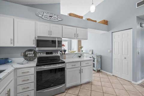 Villa ou maison à vendre à Tampa, Floride: 3 chambres, 124.86 m2 № 1884756 - photo 13