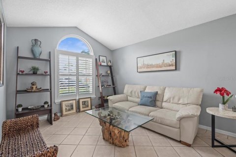 Villa ou maison à vendre à Tampa, Floride: 3 chambres, 124.86 m2 № 1884756 - photo 8