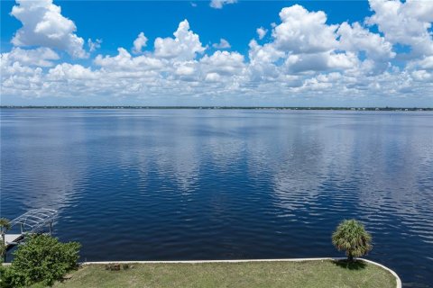 Terrain à vendre à Punta Gorda, Floride № 2297198 - photo 6