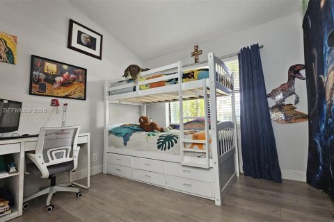 House in Tamarac, Florida 2 bedrooms, 89.37 sq.m. № 2046732 - photo 17