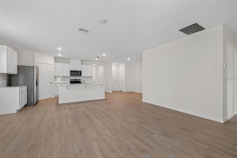 Casa en alquiler en Saint Cloud, Florida, 3 dormitorios, 167.22 m2 № 2284306 - foto 18
