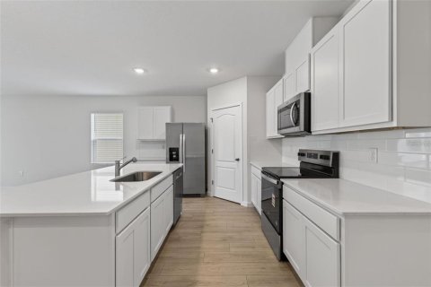 Casa en alquiler en Saint Cloud, Florida, 3 dormitorios, 167.22 m2 № 2284306 - foto 8