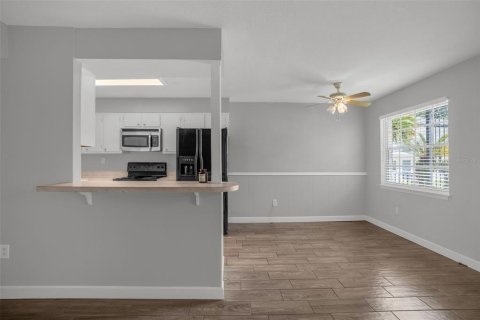 Copropriété à louer à Orlando, Floride: 1 chambre, 58.71 m2 № 2406551 - photo 5