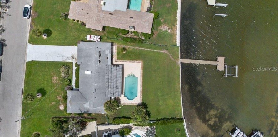Land in Sarasota, Florida № 1895002