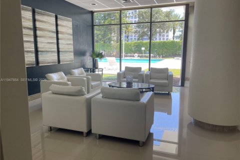Condominio en venta en Aventura, Florida, 2 dormitorios, 101.82 m2 № 2182391 - foto 27