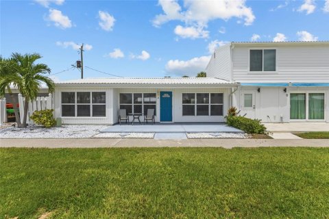 Villa ou maison à Sarasota, Floride 2 chambres, 75.53 m2 № 2318558