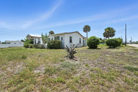 Commercial property in Daytona Beach, Florida 3 bedrooms, 133.78 sq.m. № 1866386 - photo 29