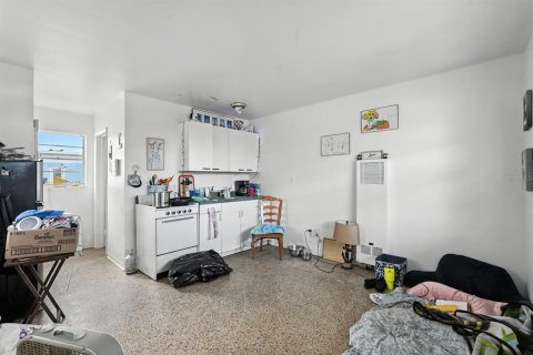 Commercial property in Daytona Beach, Florida 3 bedrooms, 133.78 sq.m. № 1866386 - photo 25