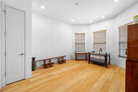 House in Tampa, Florida 6 bedrooms, 410.81 sq.m. № 2226250 - photo 22