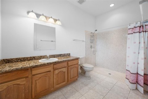 House in Tampa, Florida 6 bedrooms, 410.81 sq.m. № 2226250 - photo 27