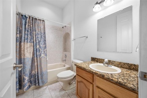 House in Tampa, Florida 6 bedrooms, 410.81 sq.m. № 2226250 - photo 29