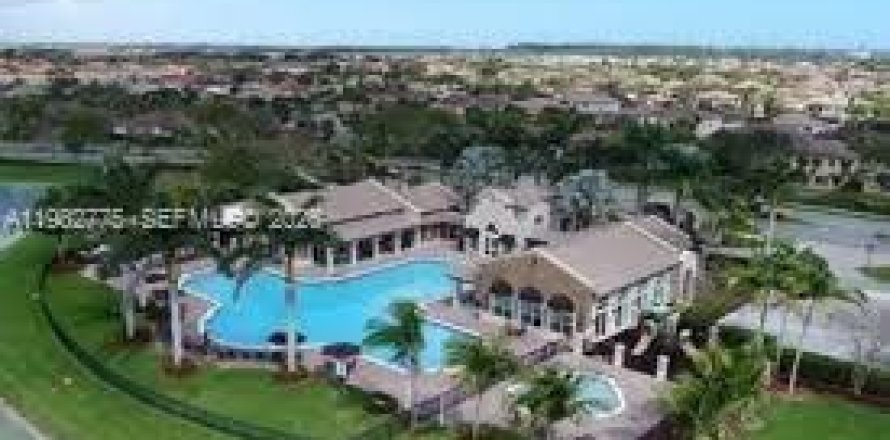 Villa ou maison à Homestead, Floride 3 chambres, 108.6 m2 № 2048024