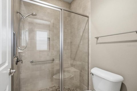 House in Clearwater, Florida 4 bedrooms, 184.6 sq.m. № 2114992 - photo 30