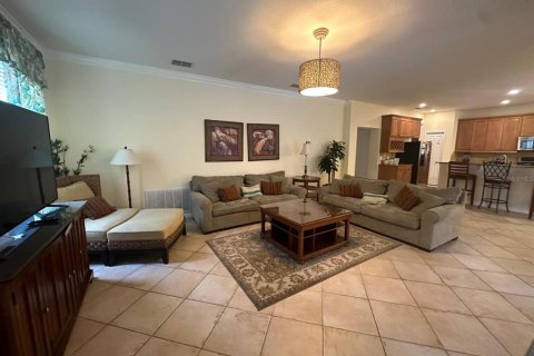 House in Kissimmee, Florida 6 bedrooms, 326.27 sq.m. № 1824565 - photo 4