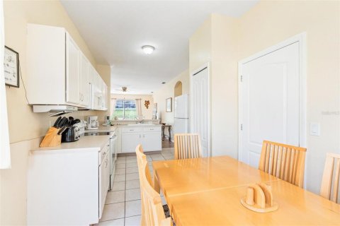 Villa ou maison à vendre à Davenport, Floride: 4 chambres, 124.95 m2 № 1881061 - photo 14