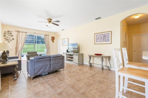 Villa ou maison à vendre à Davenport, Floride: 4 chambres, 124.95 m2 № 1881061 - photo 7