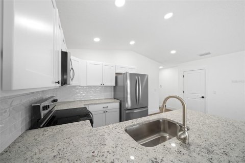 Casa en venta en Weeki Wachee, Florida, 3 dormitorios, 93.65 m2 № 1874049 - foto 15